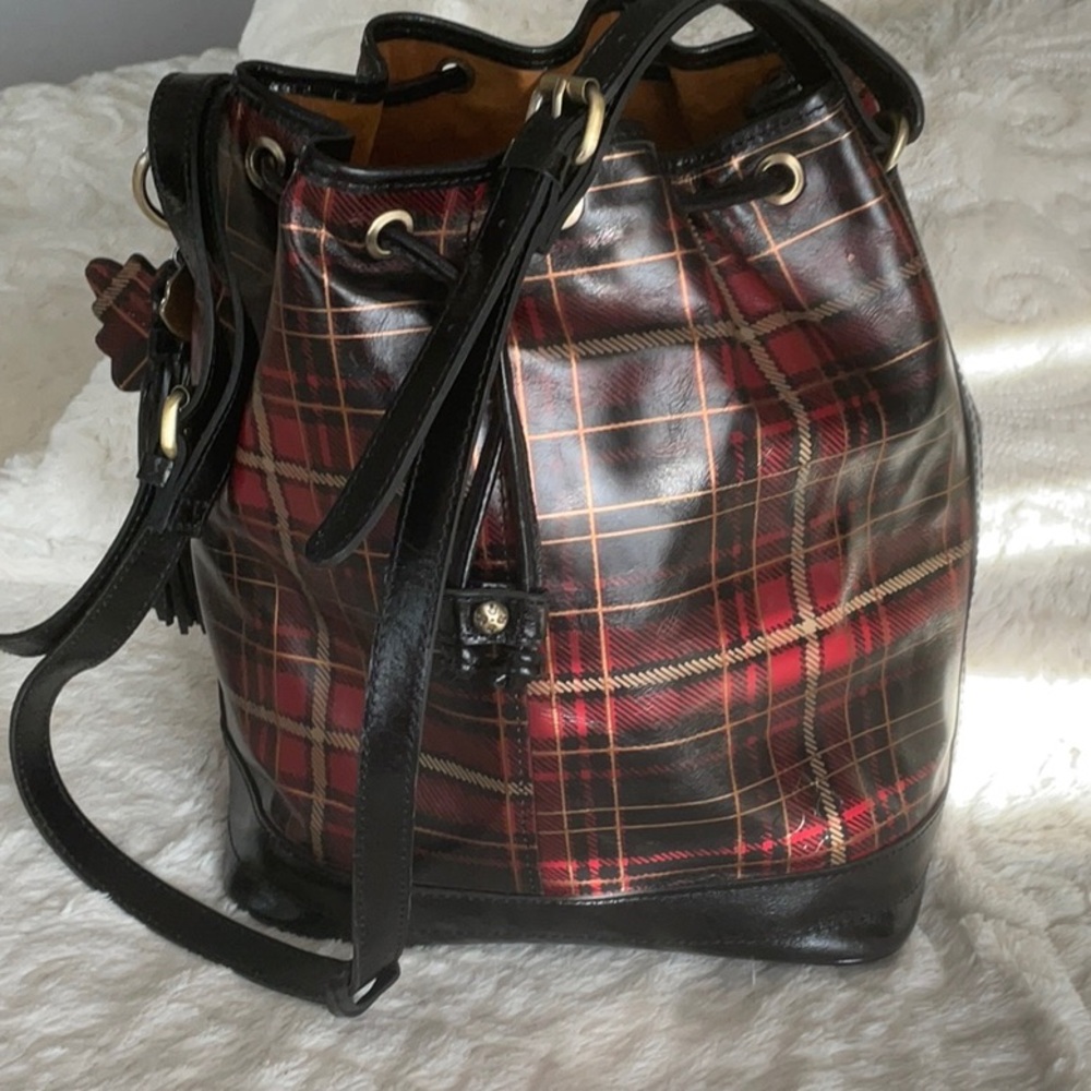 EUC Patricia Nash Tartan Plaid crossbody bucket bag.